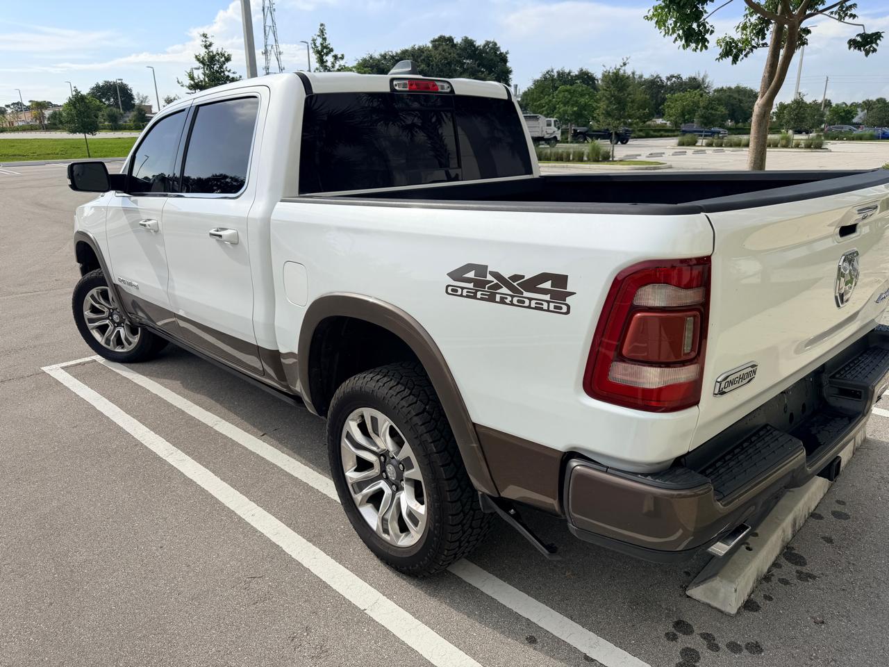 RAM 1500 Longhorn Crew Cab SWB 4WD 2020