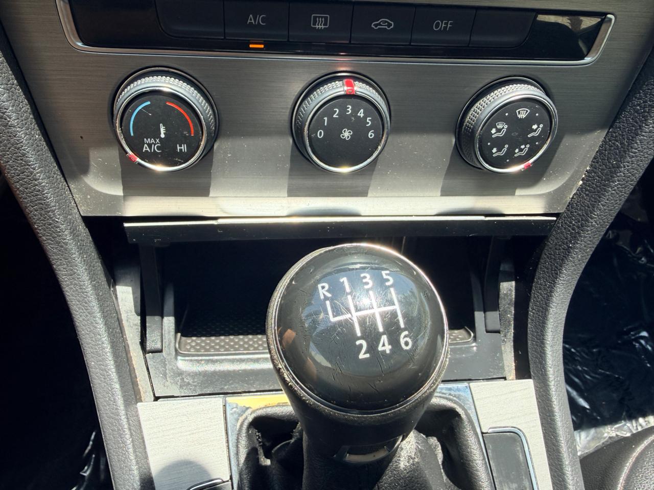 Volkswagen Golf TDI S 6M 2015