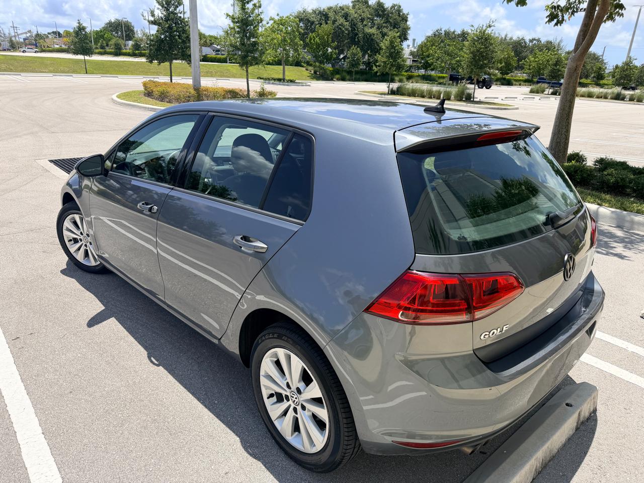 Volkswagen Golf TDI S 6M 2015