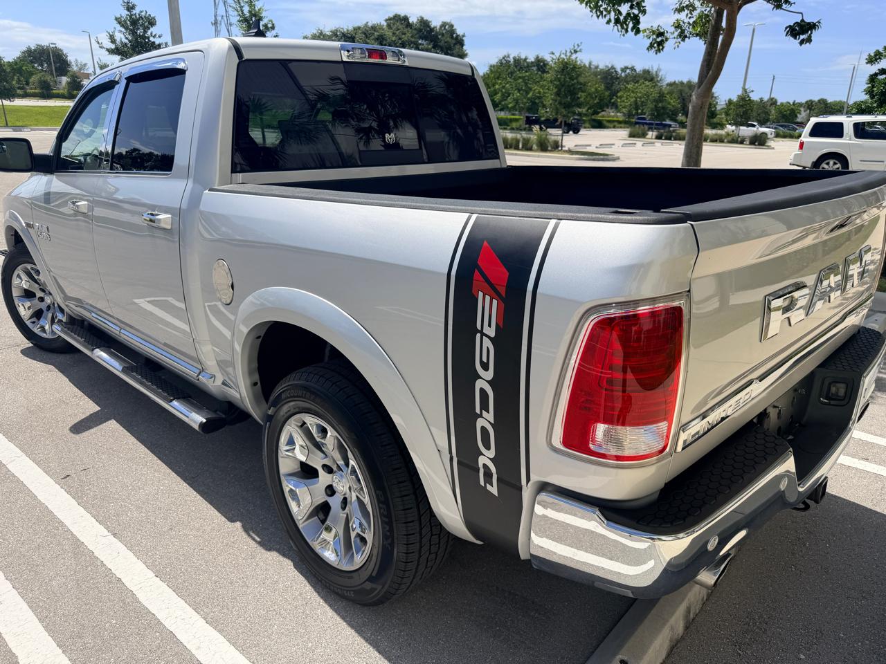 RAM 1500 Limited Crew Cab SWB 4WD 2016