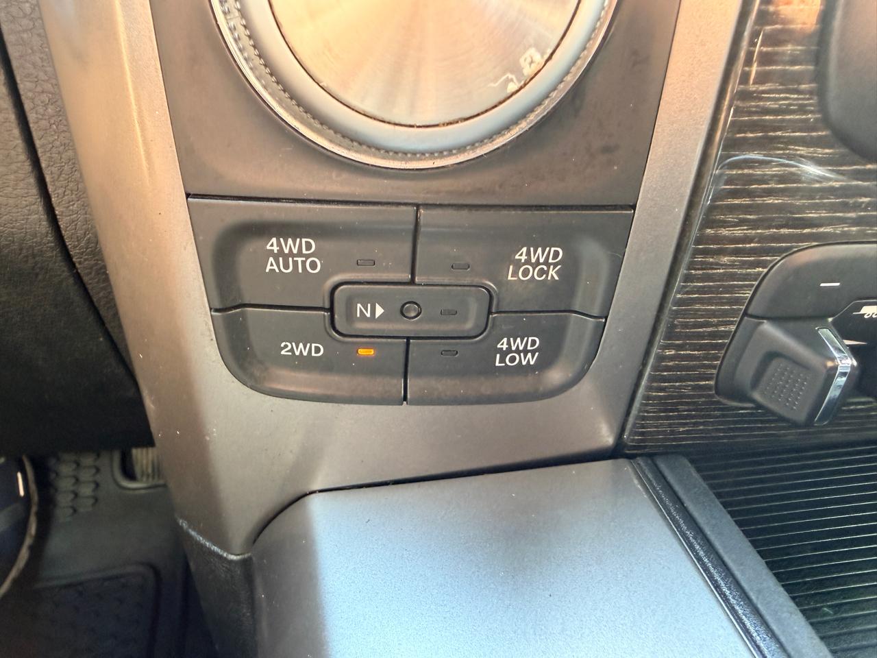 RAM 1500 Limited Crew Cab SWB 4WD 2016