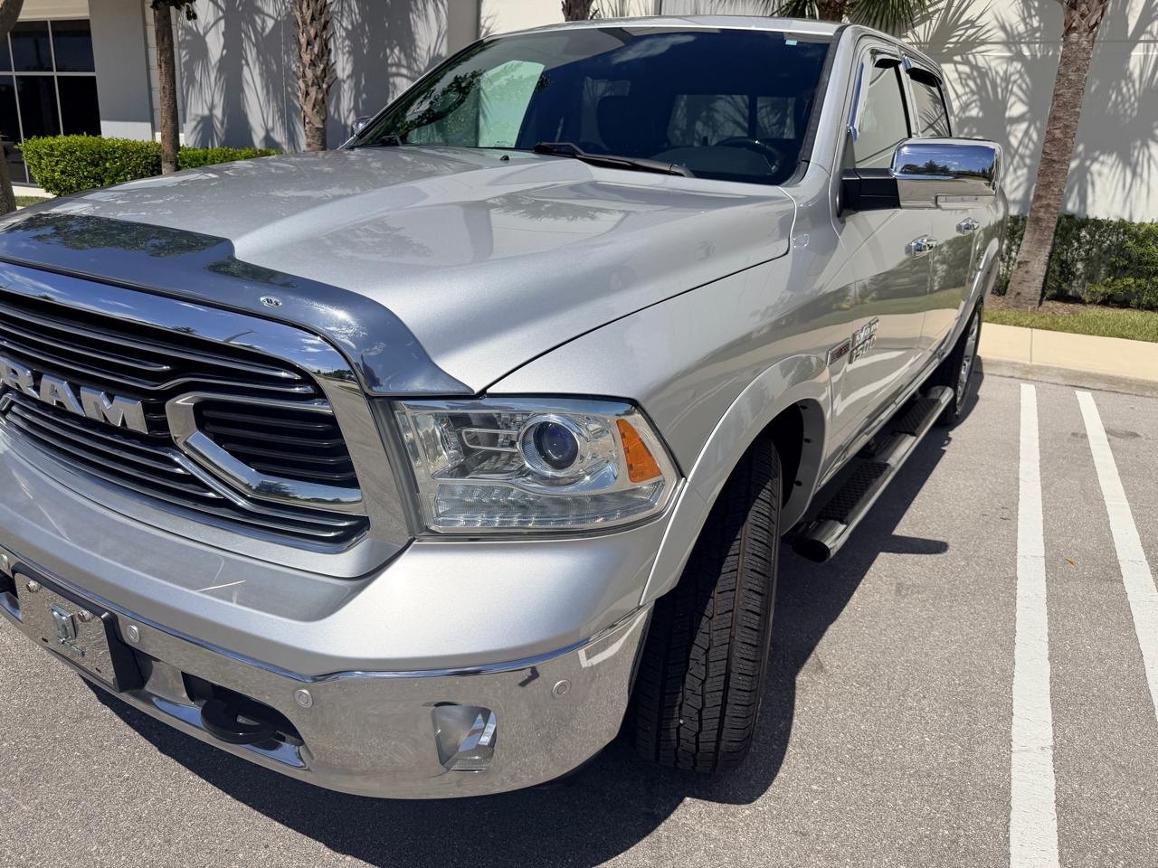 RAM 1500 Limited Crew Cab SWB 4WD 2016