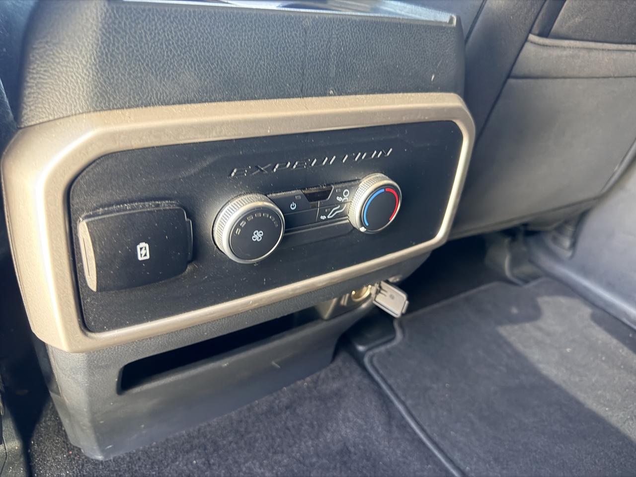 Ford Expedition XL 4WD 2022
