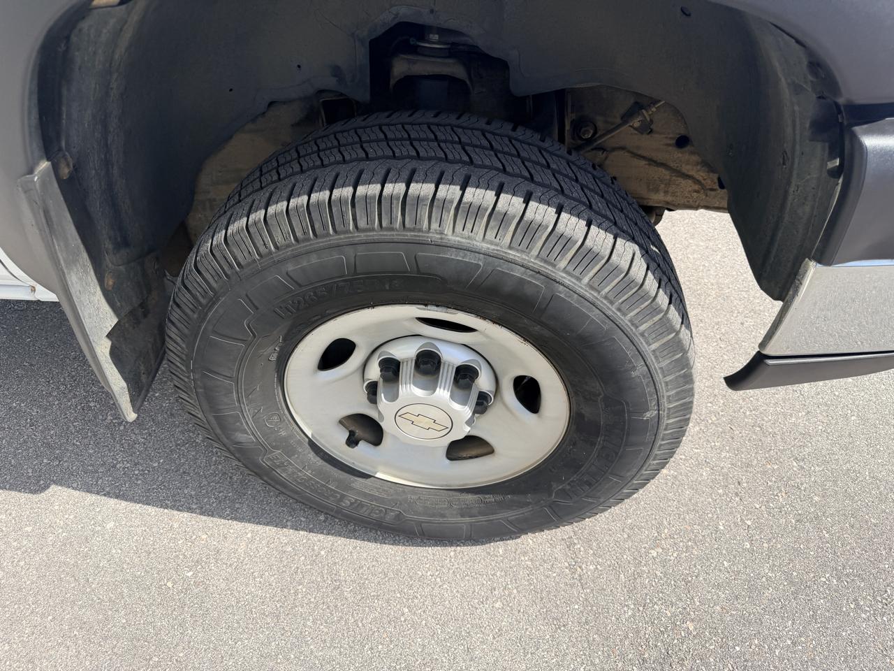 Chevrolet Silverado 2500HD Work Truck Ext. Cab Long Bed 4WD 2006