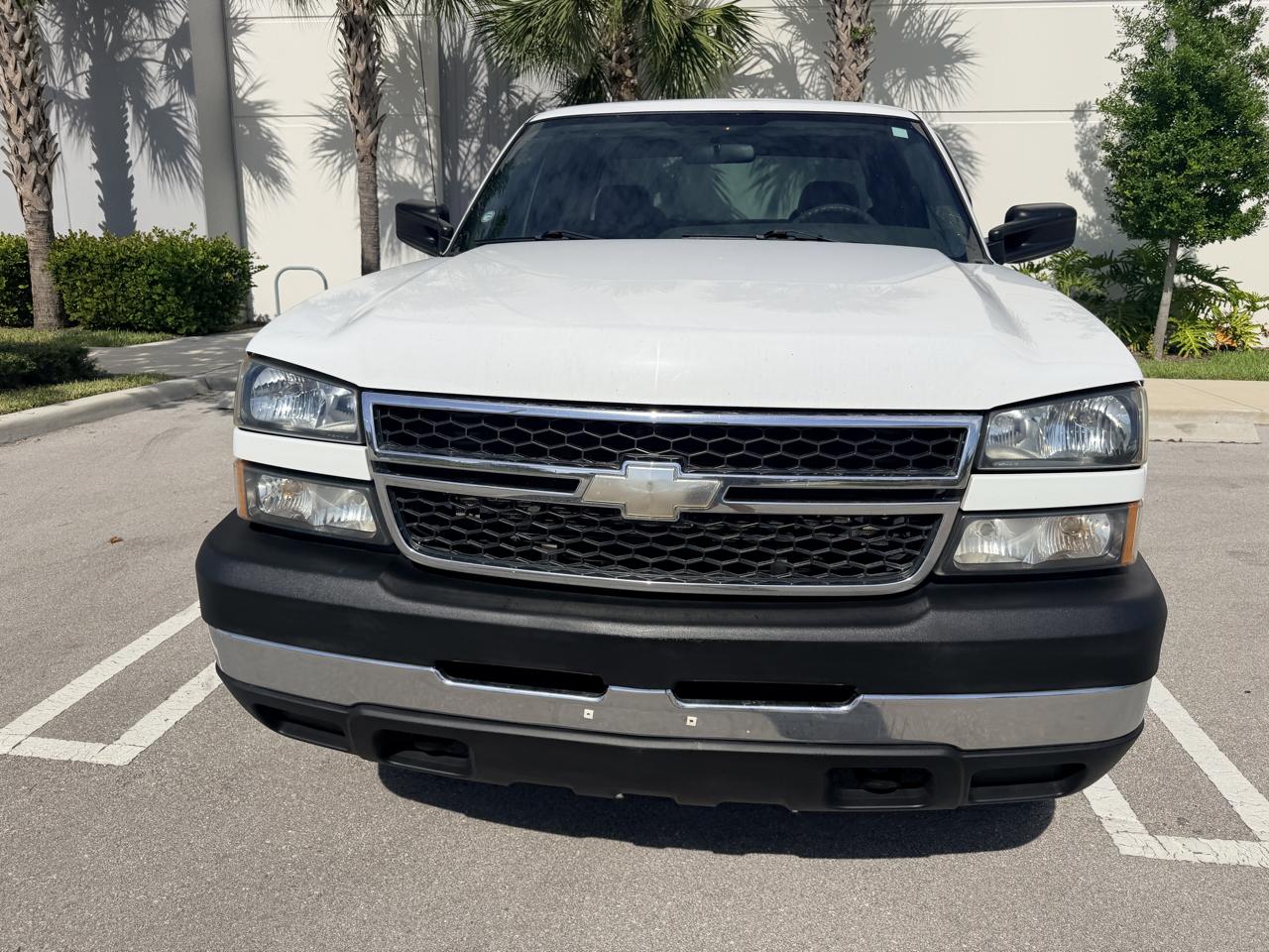 Chevrolet Silverado 2500HD Work Truck Ext. Cab Long Bed 4WD 2006