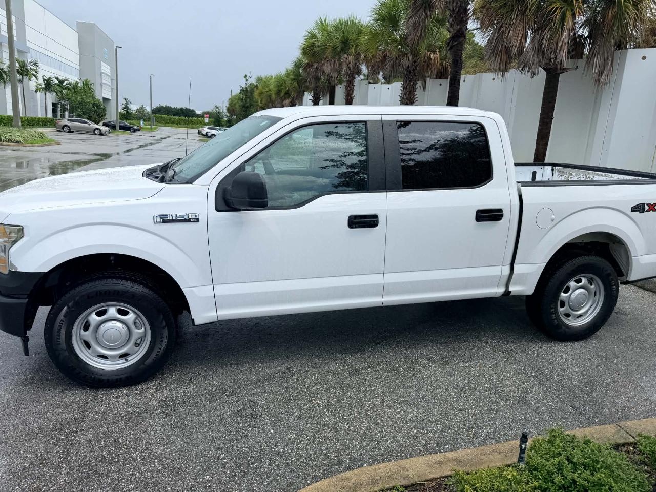 Ford F-150 Lariat SuperCrew 6.5-ft. Bed 4WD 2017