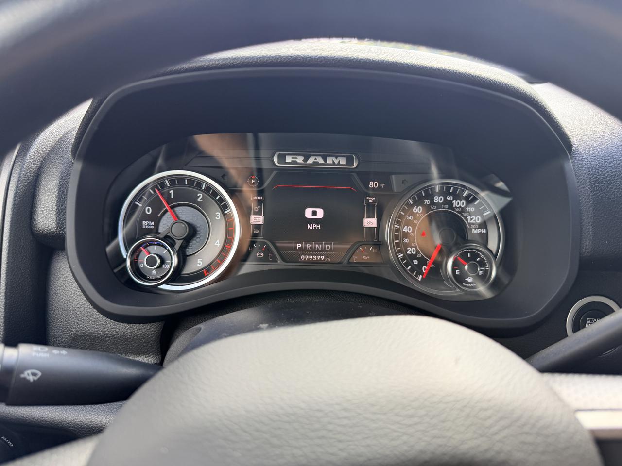 RAM 2500 Tradesman Crew Cab SWB 4WD 2022