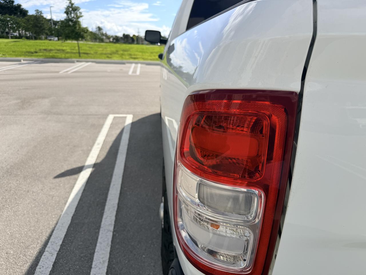 RAM 2500 Tradesman Crew Cab SWB 4WD 2022