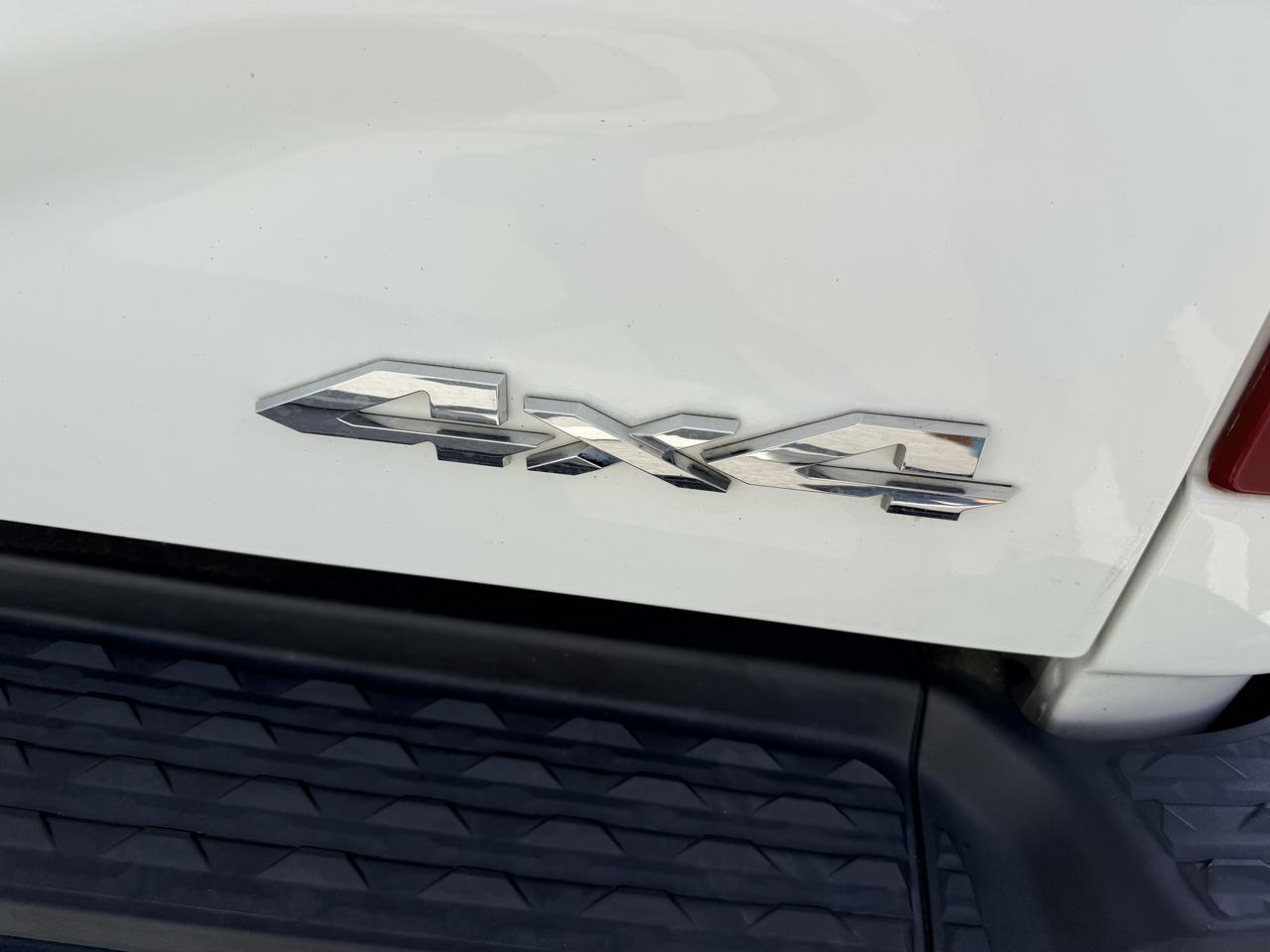 RAM 2500 Tradesman Crew Cab SWB 4WD 2022