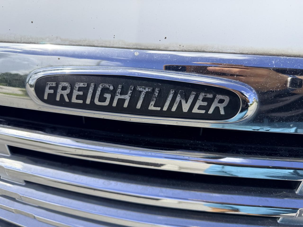 Freightliner Sprinter 2500 144-in. WB 2012