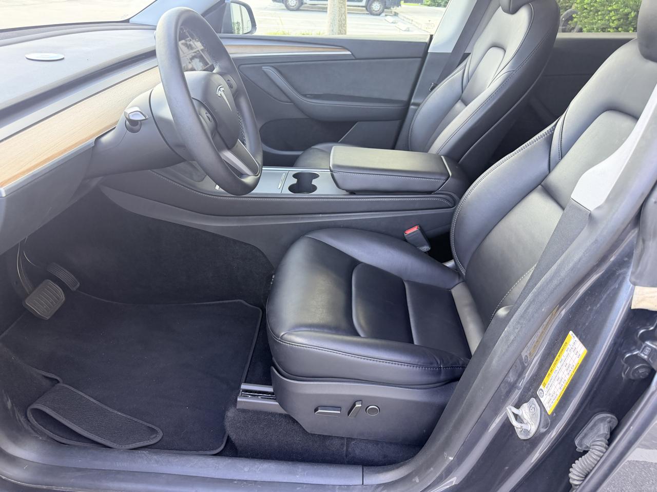 Tesla Model Y Long Range RWD 2023