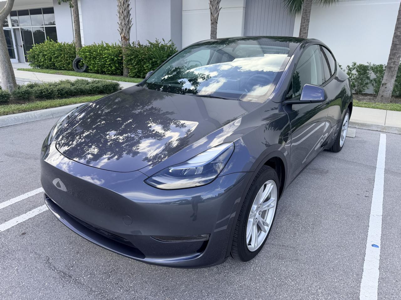 Tesla Model Y Long Range RWD 2023