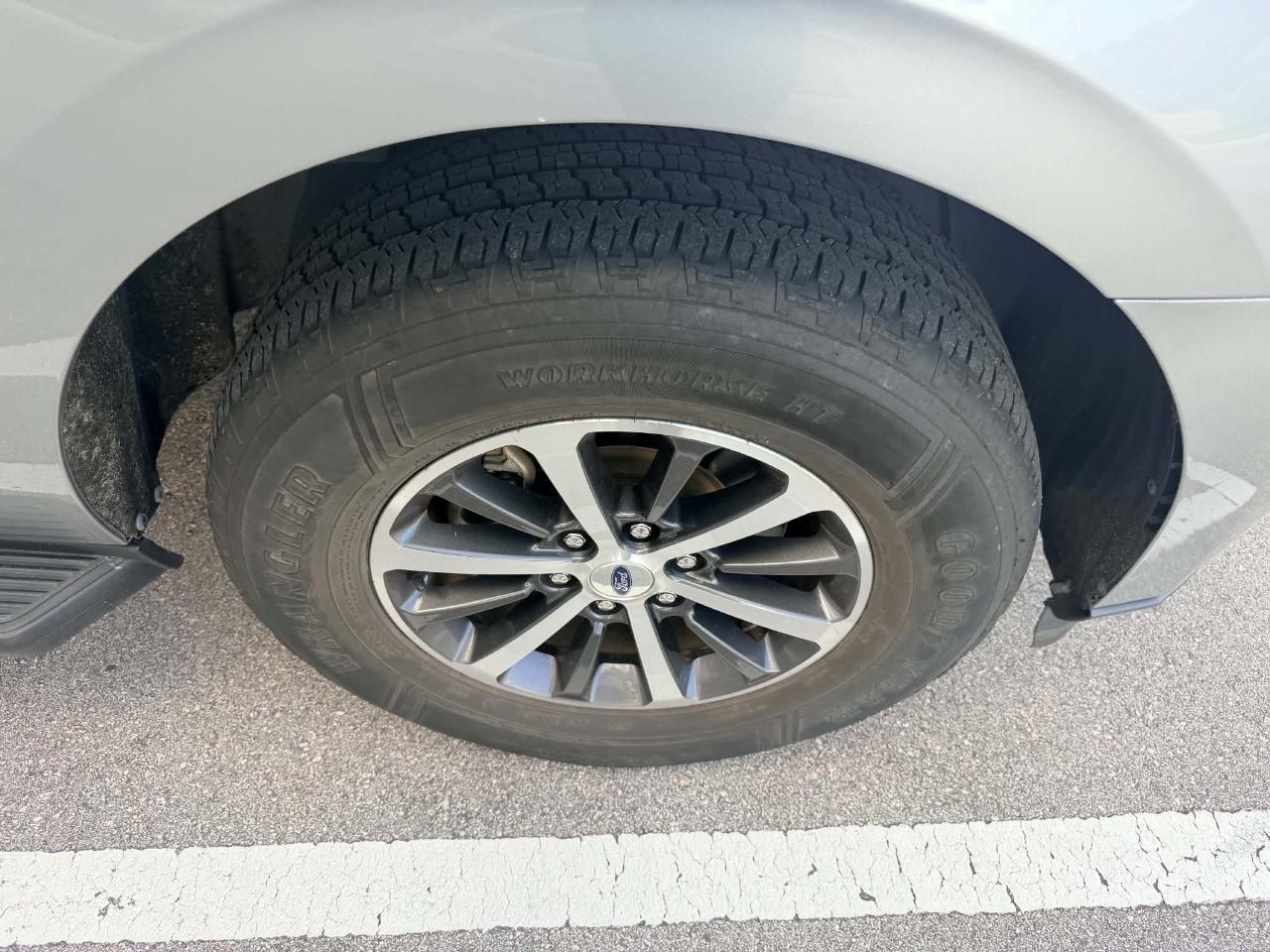 Ford Expedition XL 2WD 2021