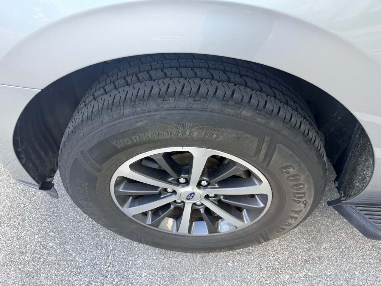Ford Expedition XL 2WD 2021
