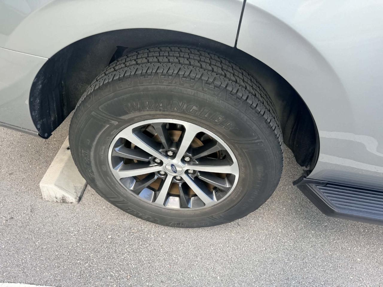 Ford Expedition XL 2WD 2021