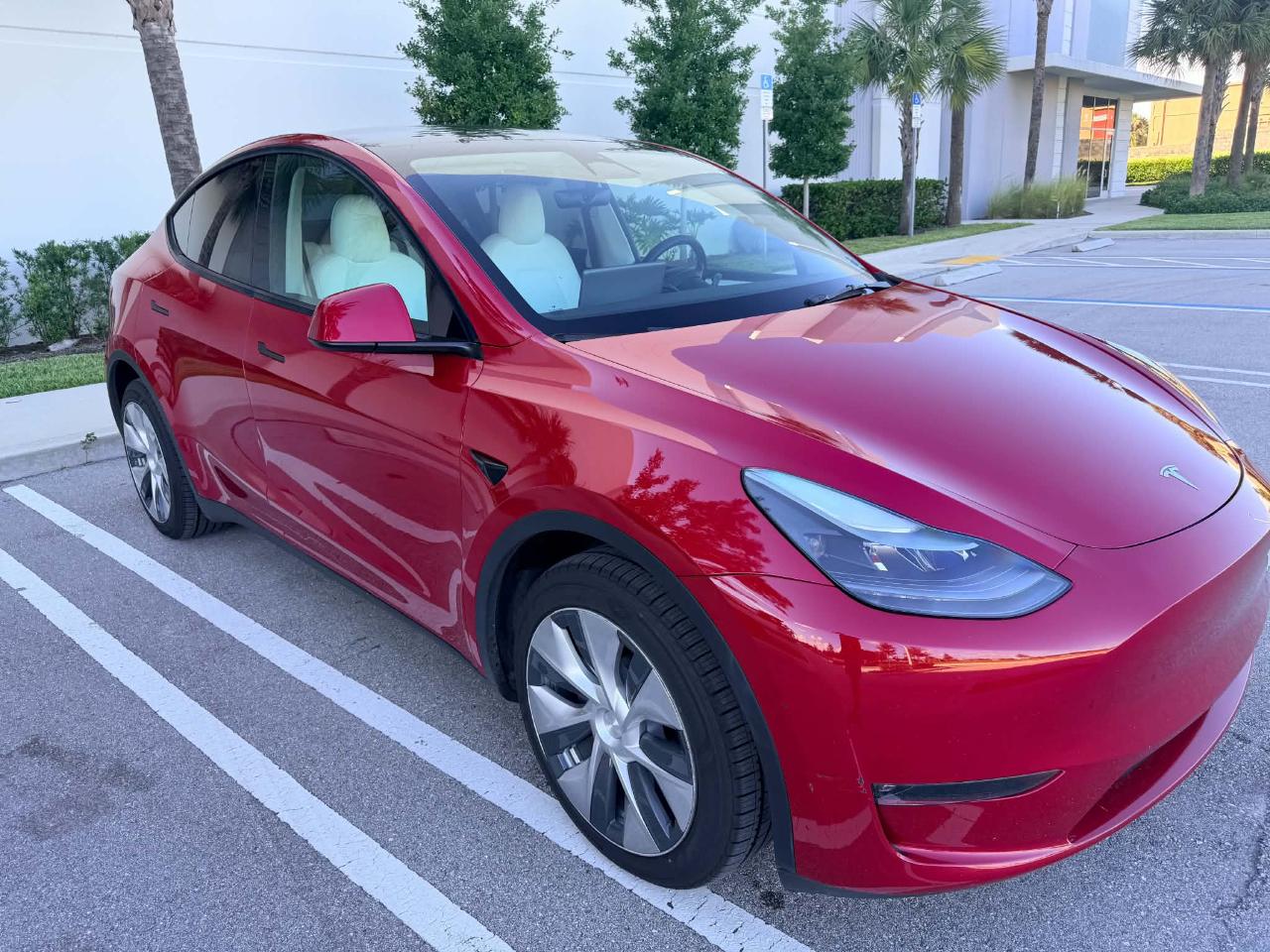 Tesla Model Y Long Range 2023