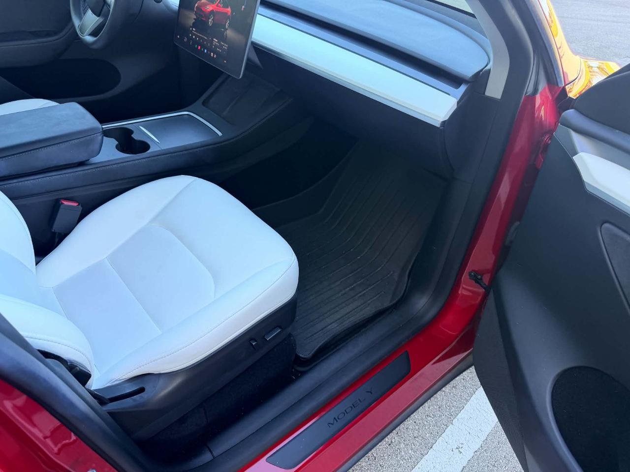 Tesla Model Y Long Range 2023