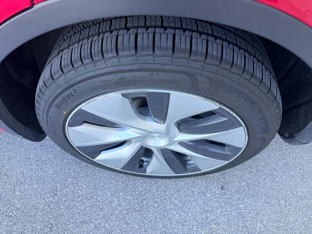 Tesla Model Y Long Range 2023