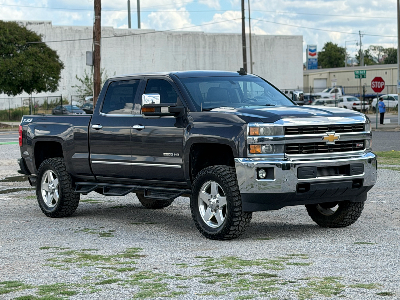 2015 Chevrolet Silverado 2500HD LTZ photo 4