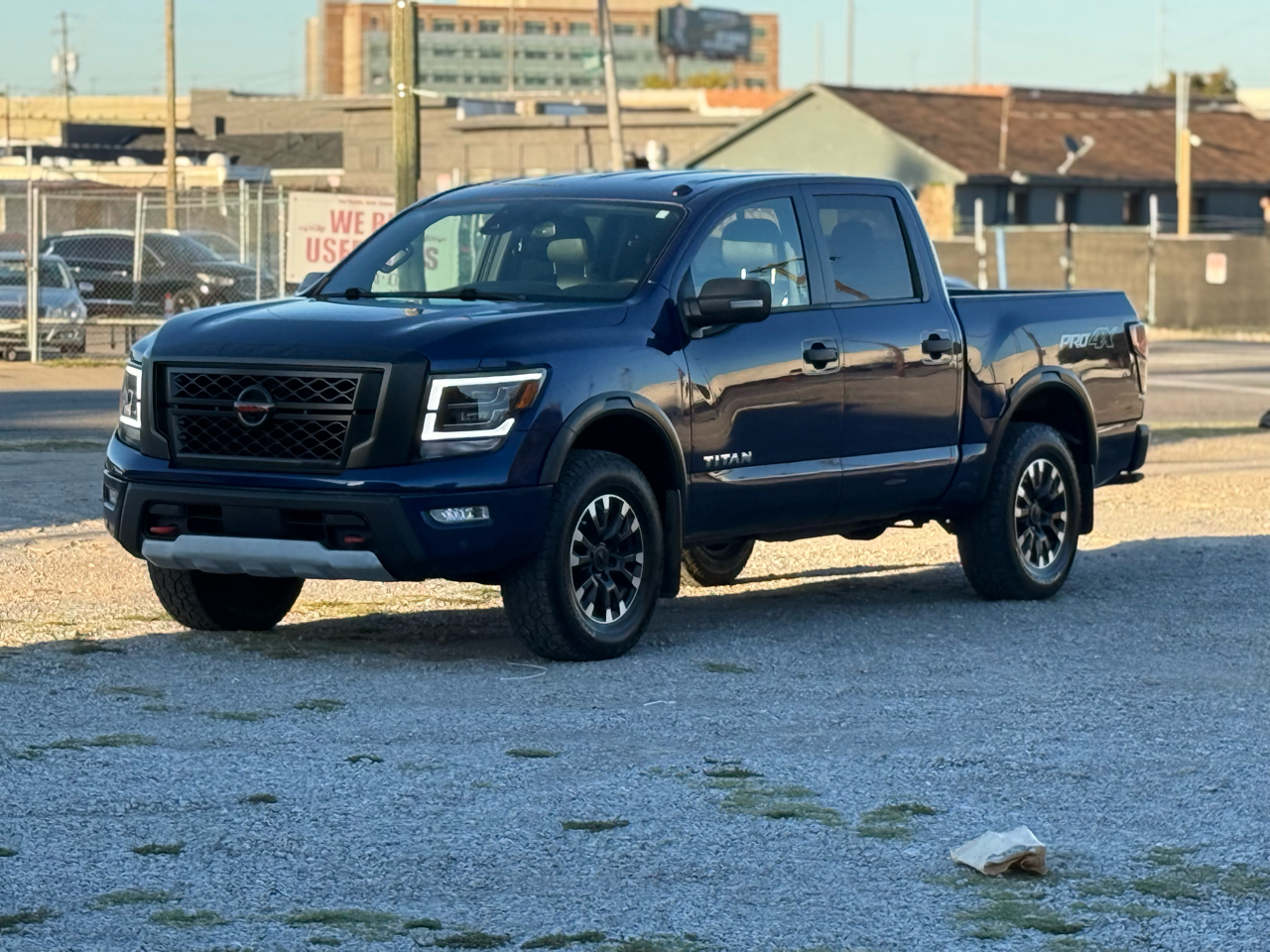 Nissan Titan PRO-4X Crew Cab 4WD 2020 Nissan Titan PRO-4X Crew Cab 4WD 2020