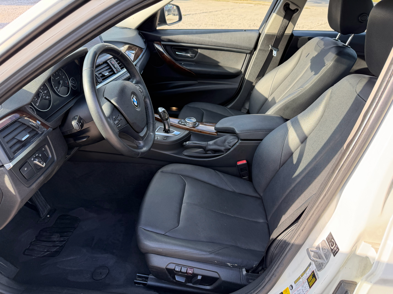 BMW 3-Series 320i xDrive 2014