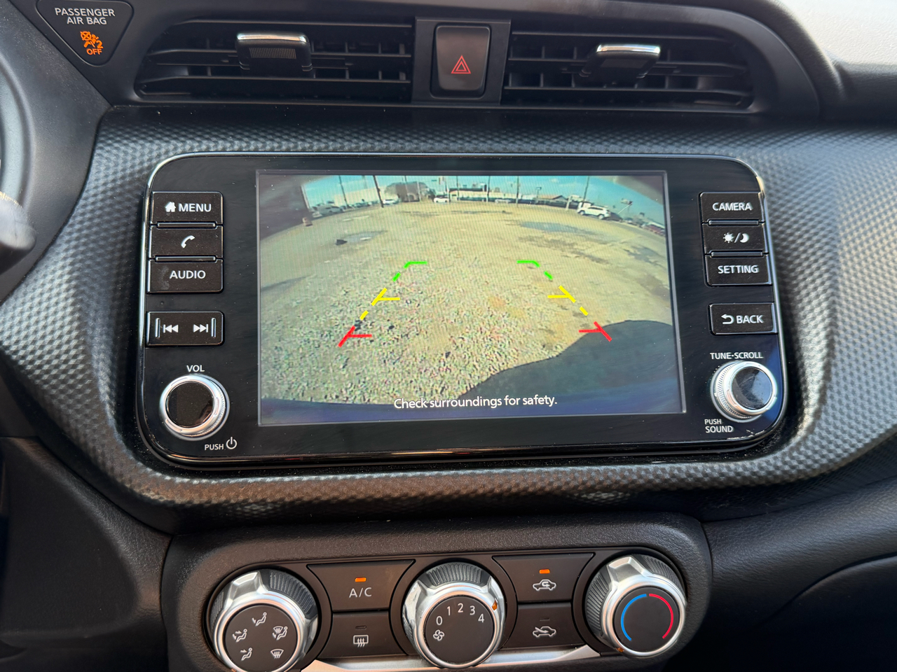 Nissan Kicks SV 2023