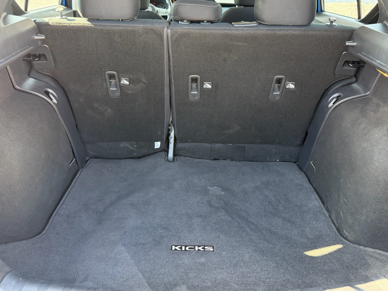 Nissan Kicks SV 2023