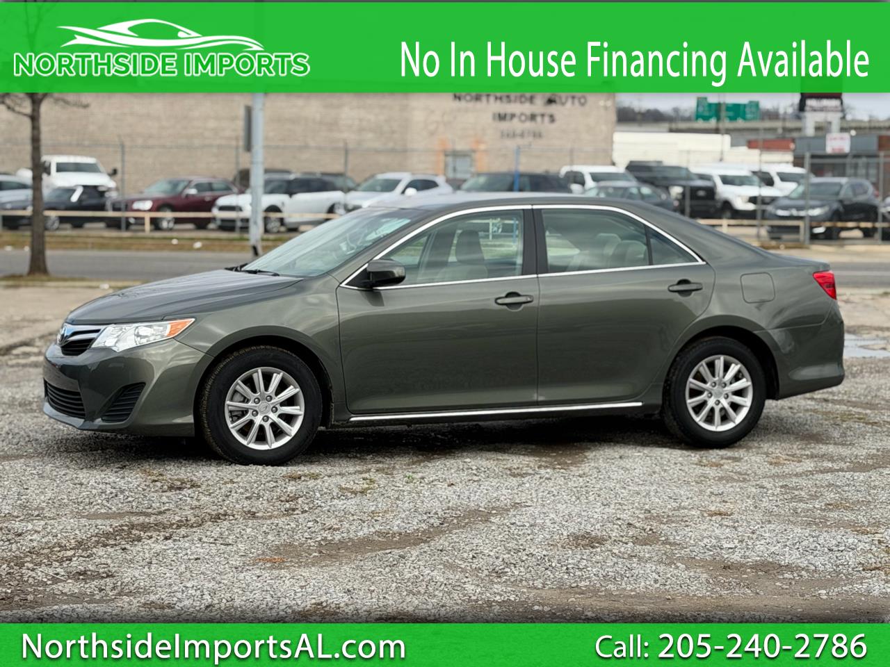 2013 Toyota Camry XLE's photo