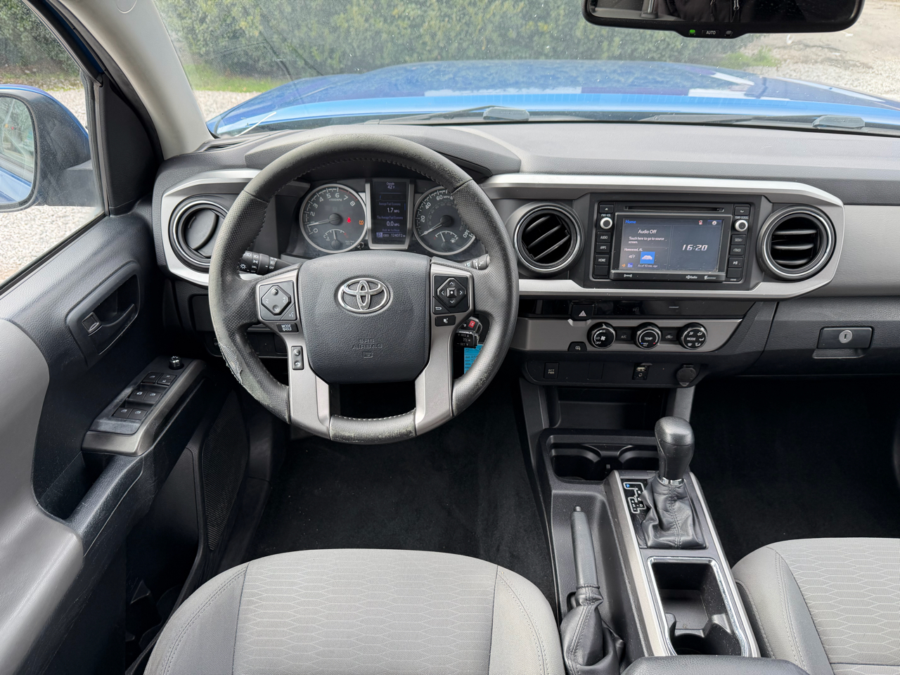 Toyota Tacoma SR5 Dbl Cab 2WD V6 at 2016