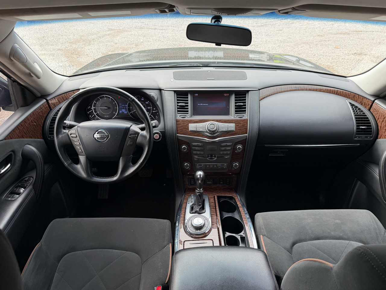 Nissan Armada SV AWD 2017