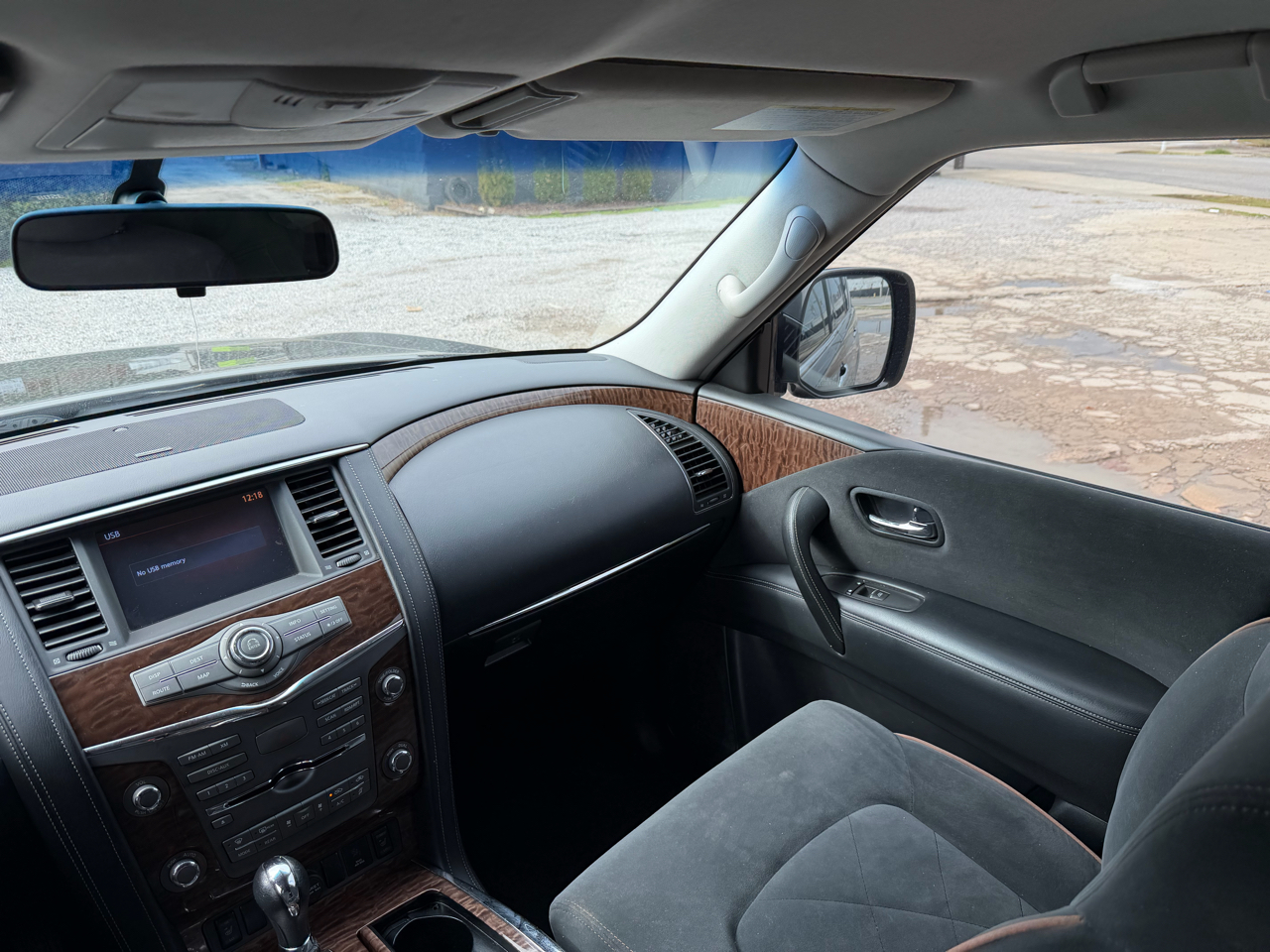 Nissan Armada SV AWD 2017