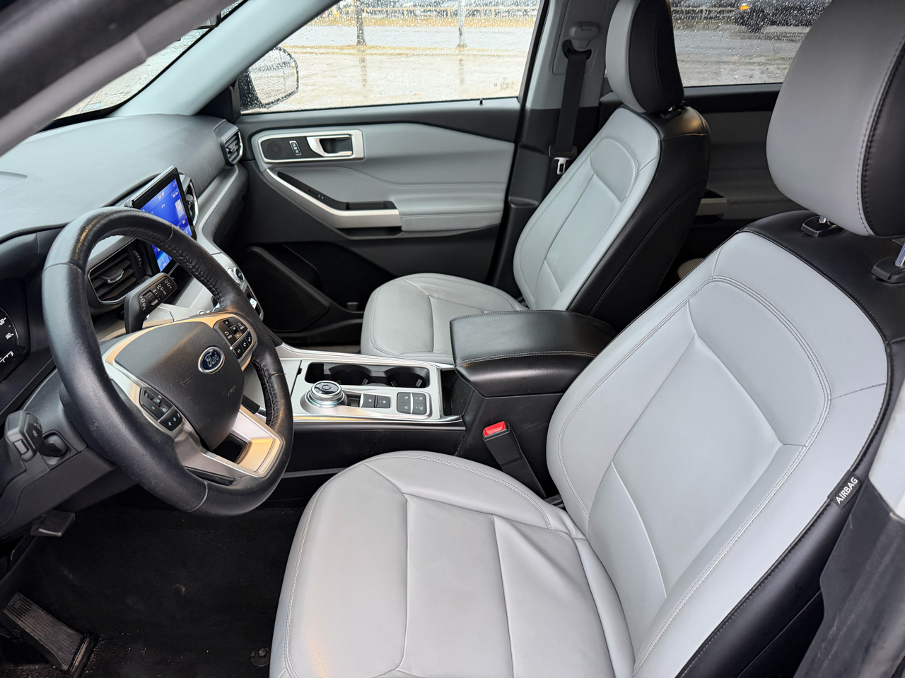 Ford Explorer XLT 2021