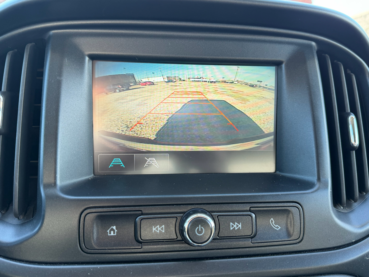 Chevrolet Colorado Work Truck Crew Cab 2WD Short Box 2017