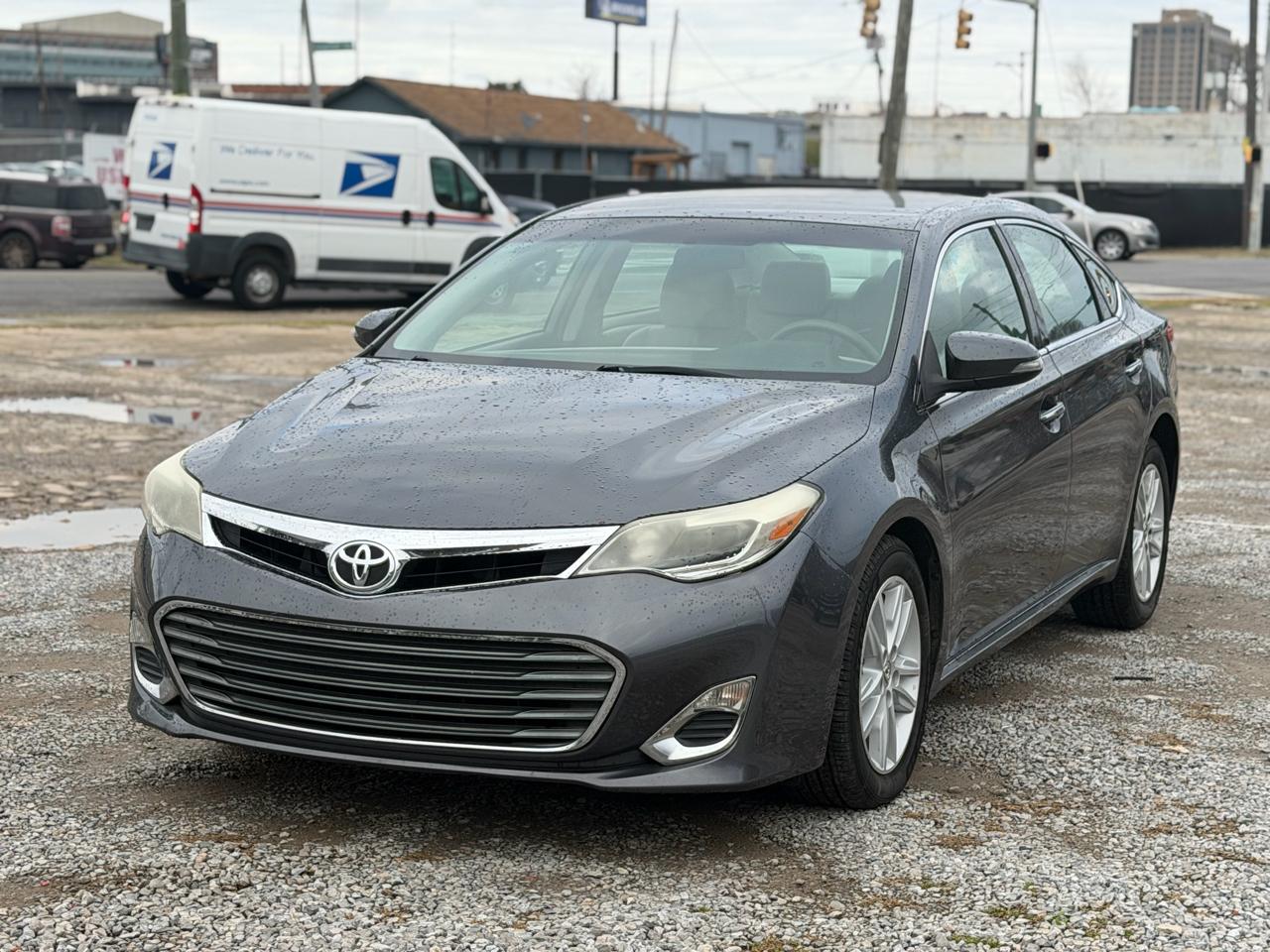 Toyota Avalon XLE 2013