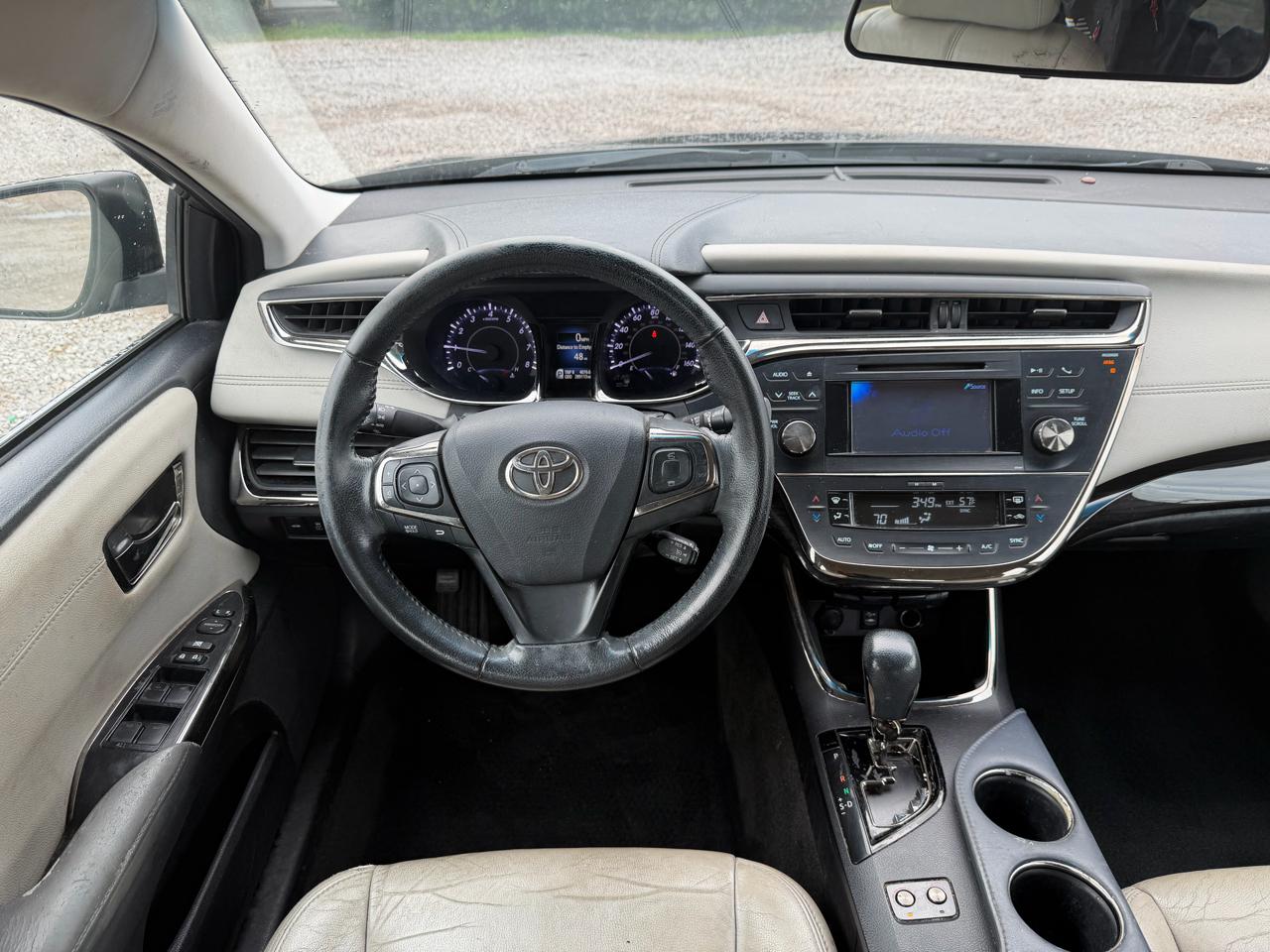 Toyota Avalon XLE 2013