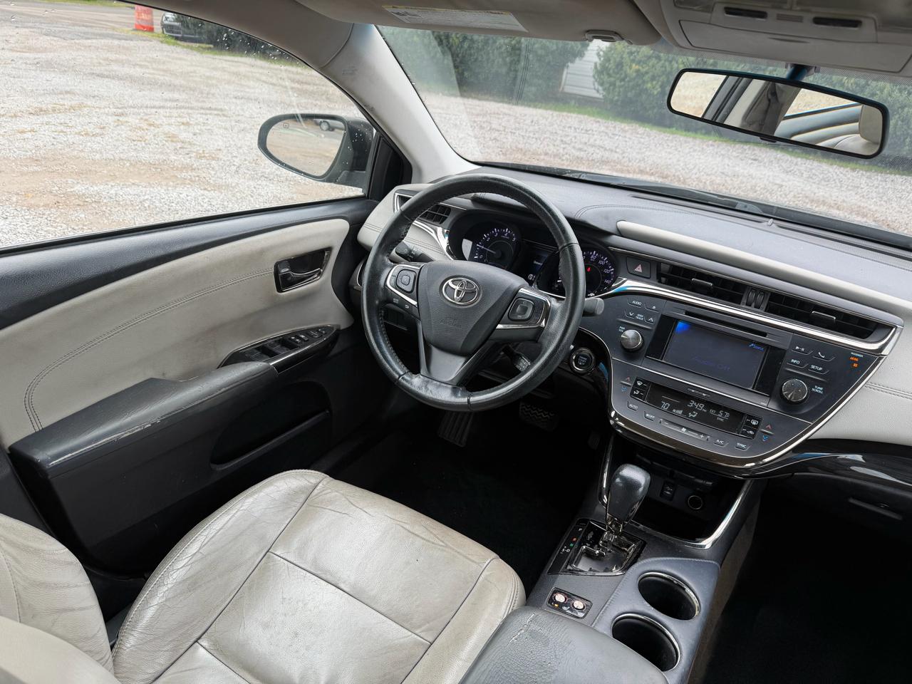 Toyota Avalon XLE 2013