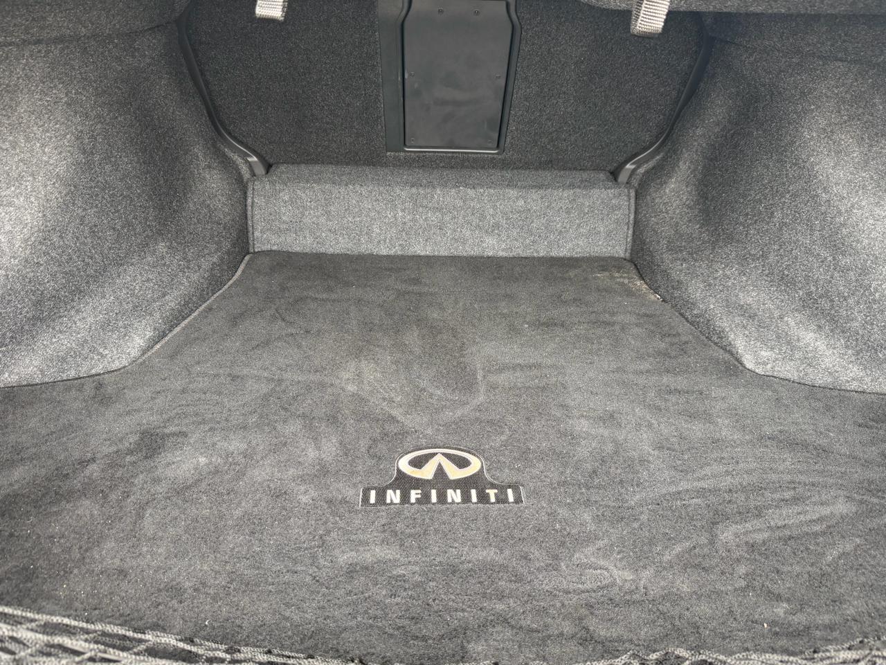 Infiniti Q50 3.0t LUXE 2023