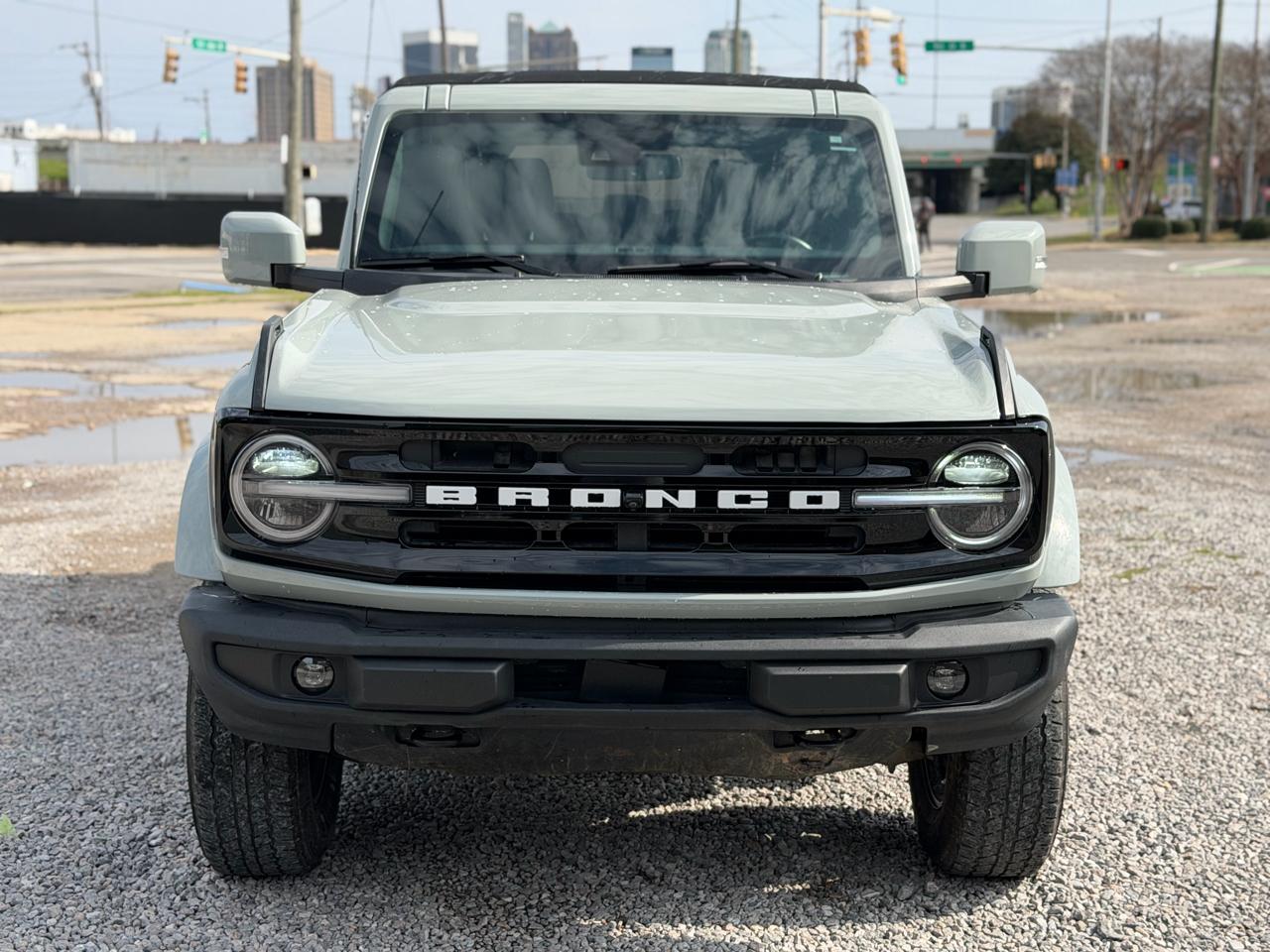 Ford Bronco Outer Banks 4-Door 2022