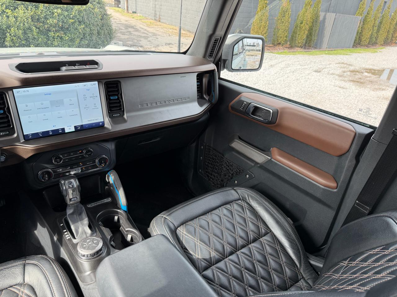 Ford Bronco Outer Banks 4-Door 2022