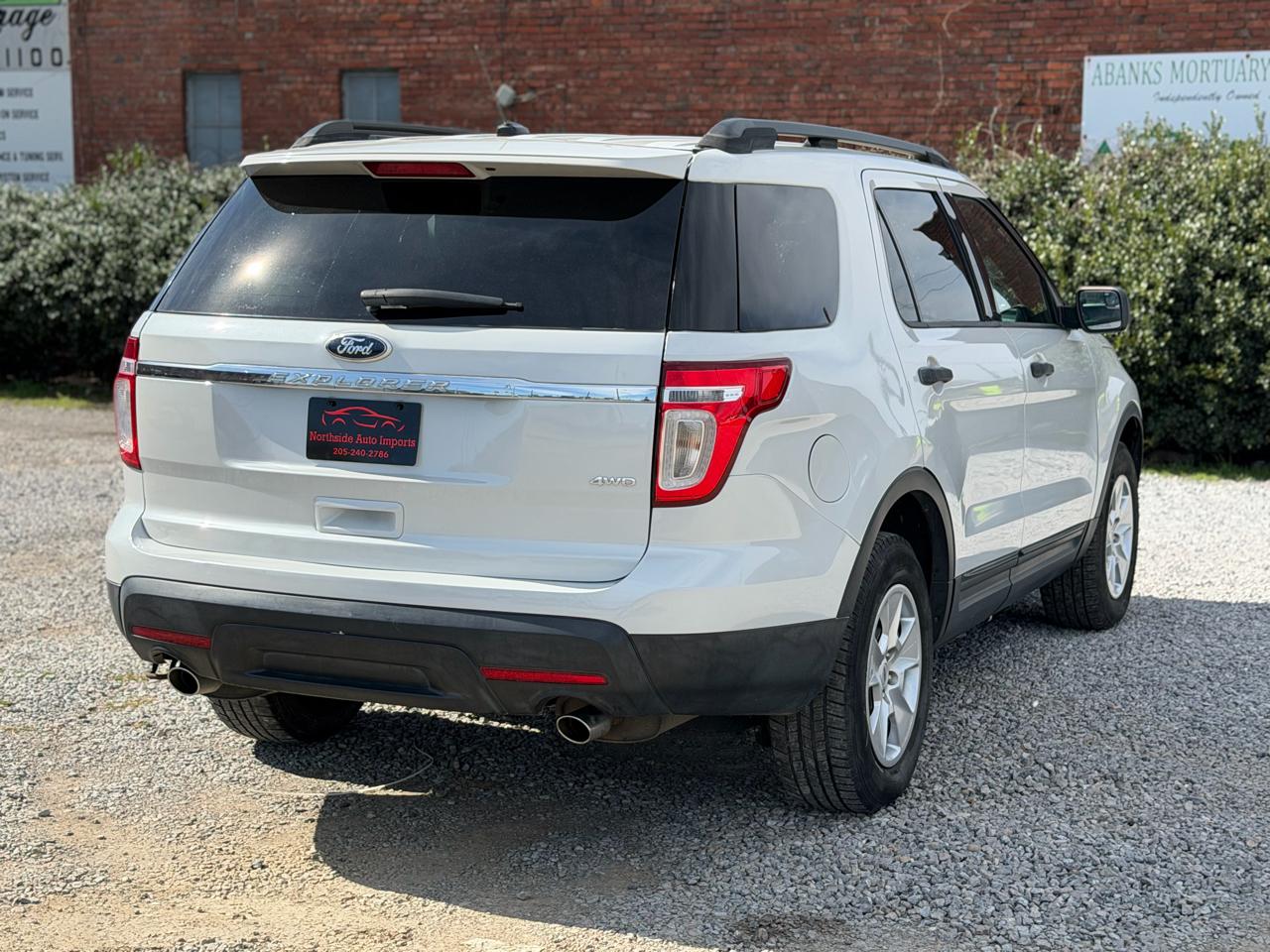 Ford Explorer Base 4WD 2011
