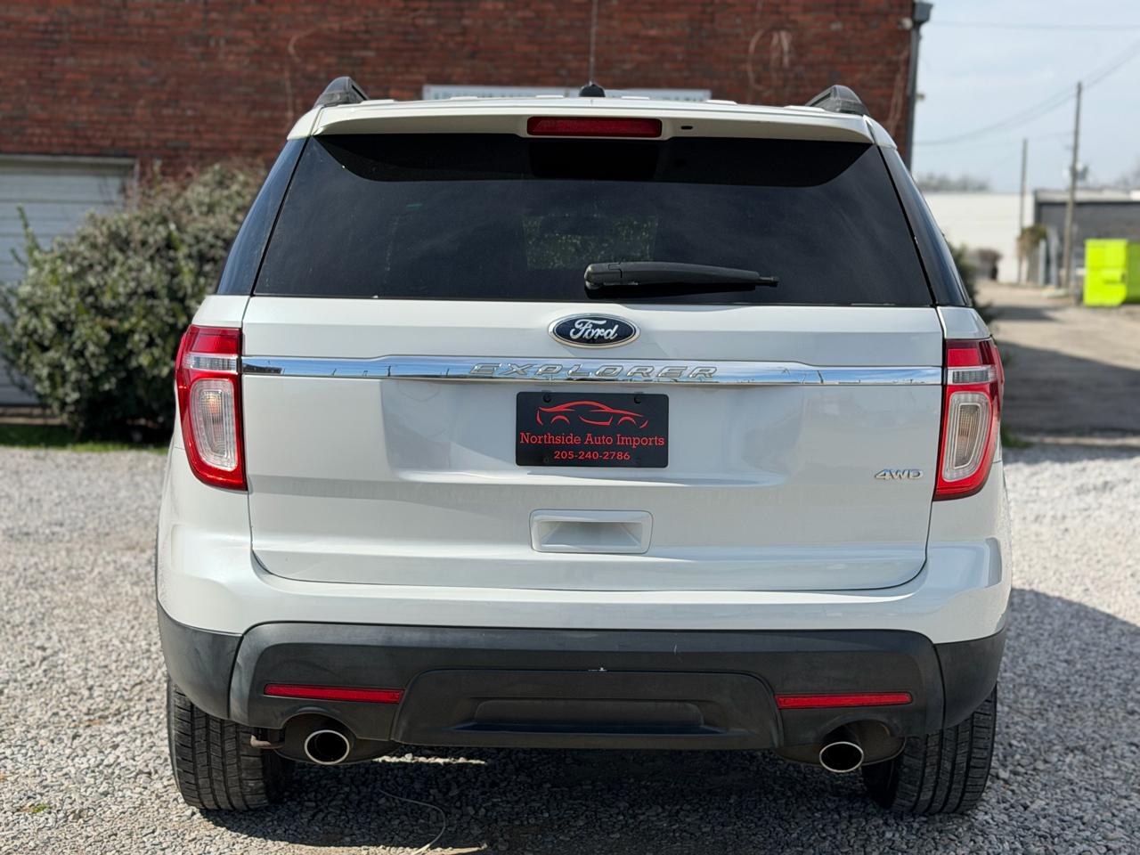 Ford Explorer Base 4WD 2011