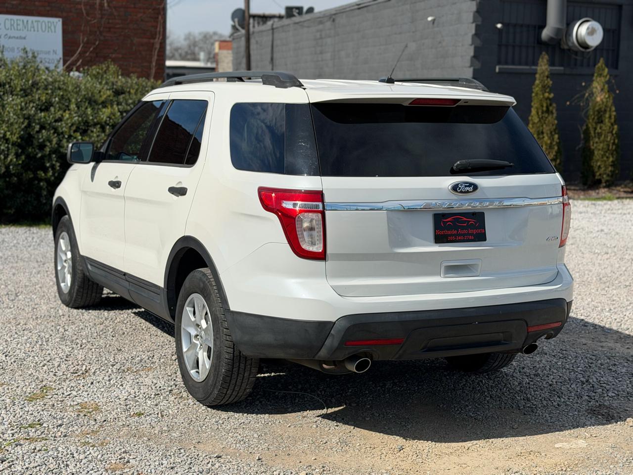 Ford Explorer Base 4WD 2011