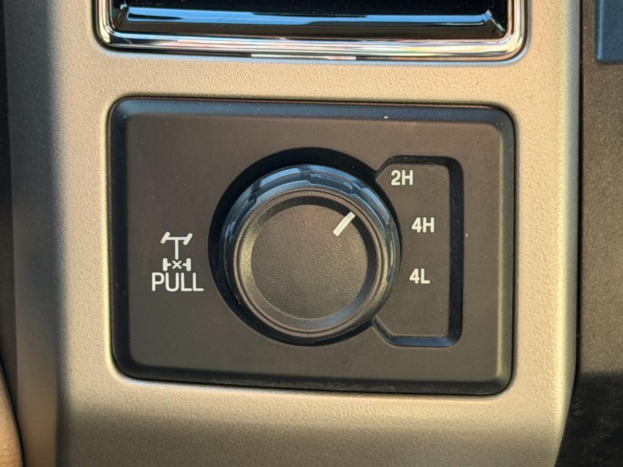 Ford F-250 SD Lariat Crew Cab SWB 4WD 2018