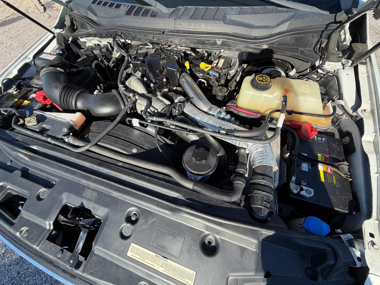 Ford F-250 SD Lariat Crew Cab SWB 4WD 2018