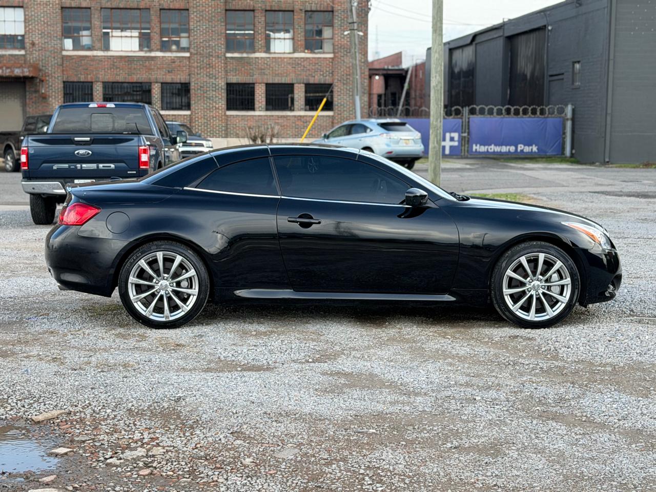 Infiniti G Convertible G37 2009