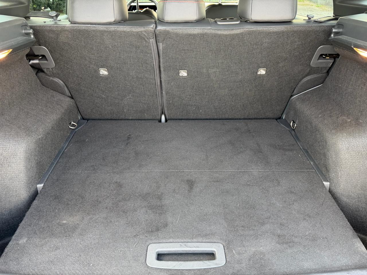 Nissan Kicks SR 2025