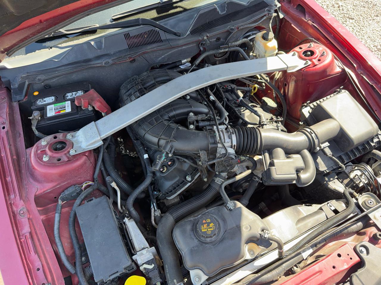 Ford Mustang V6 Convertible 2014