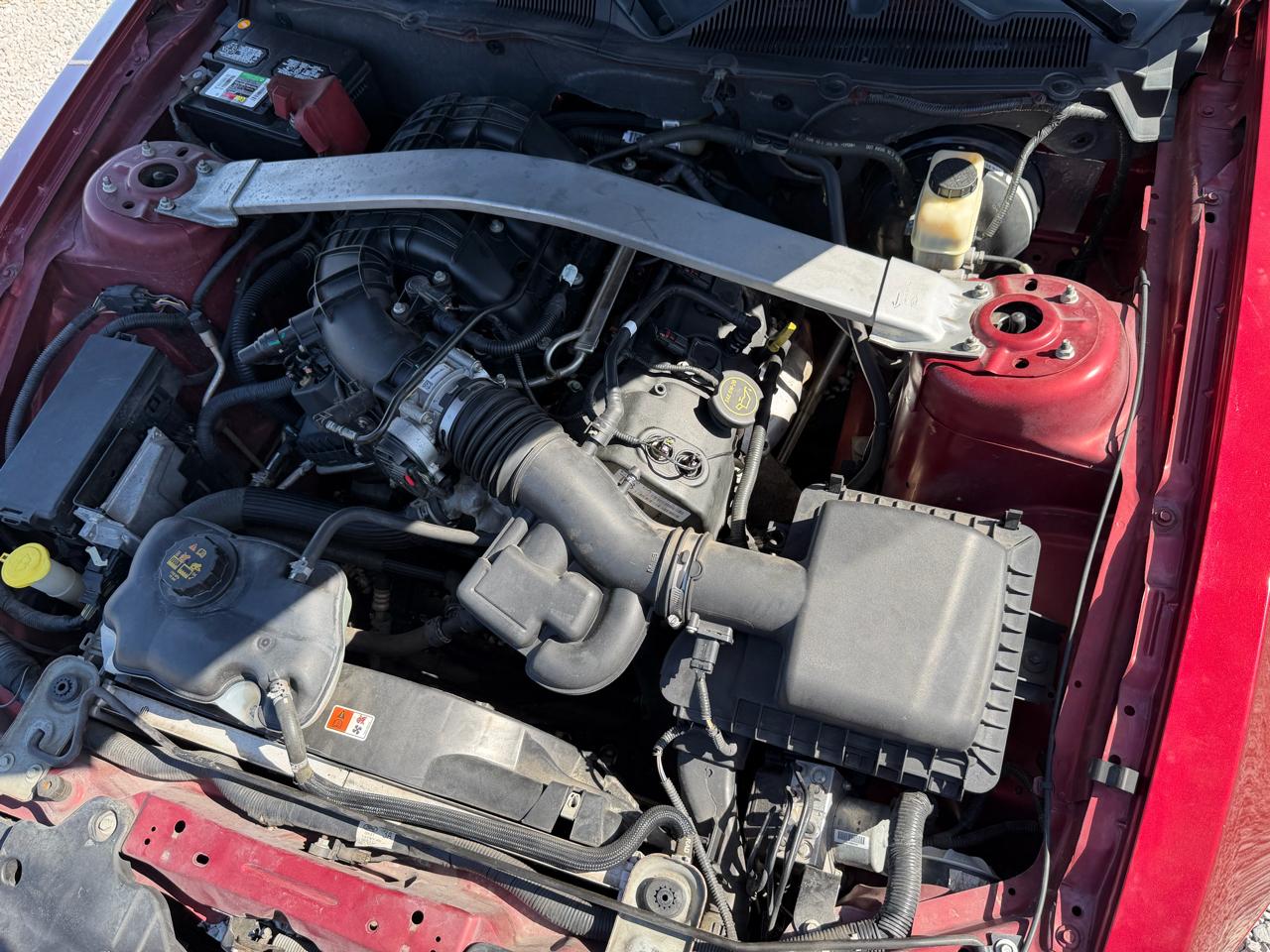 Ford Mustang V6 Convertible 2014