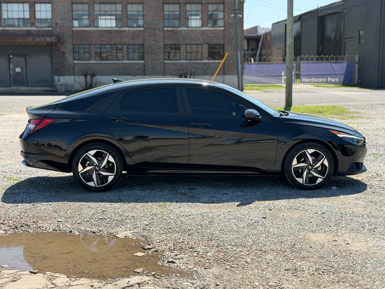 Hyundai Elantra SEL 2023