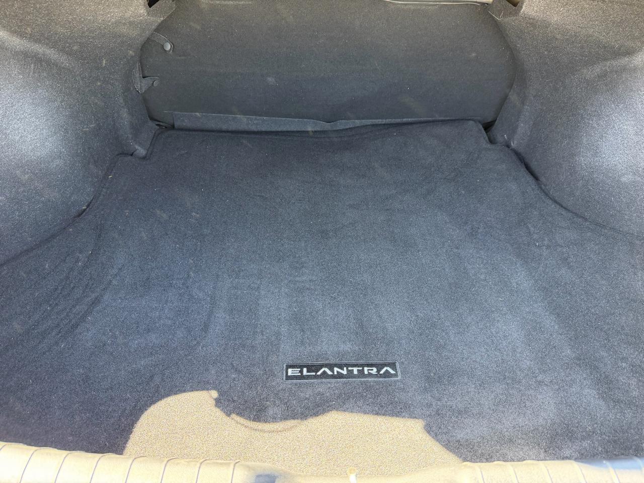 Hyundai Elantra SEL 2023